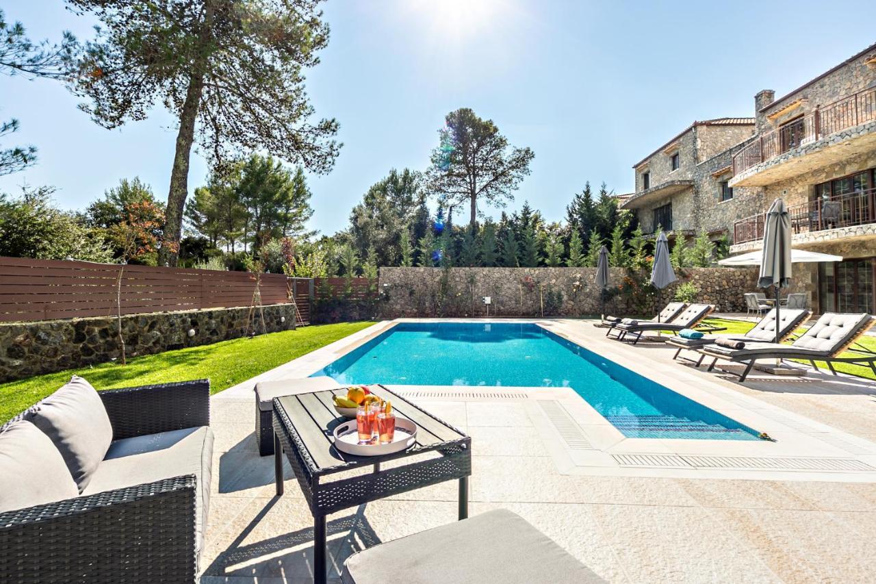 Filia Stone Villa Gouvia Exterior photo