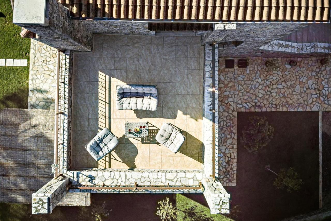 Filia Stone Villa Gouvia Exterior photo
